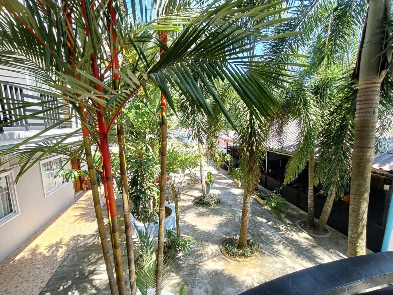 Roomy Guesthouse Kaoh Touch Exterior photo
