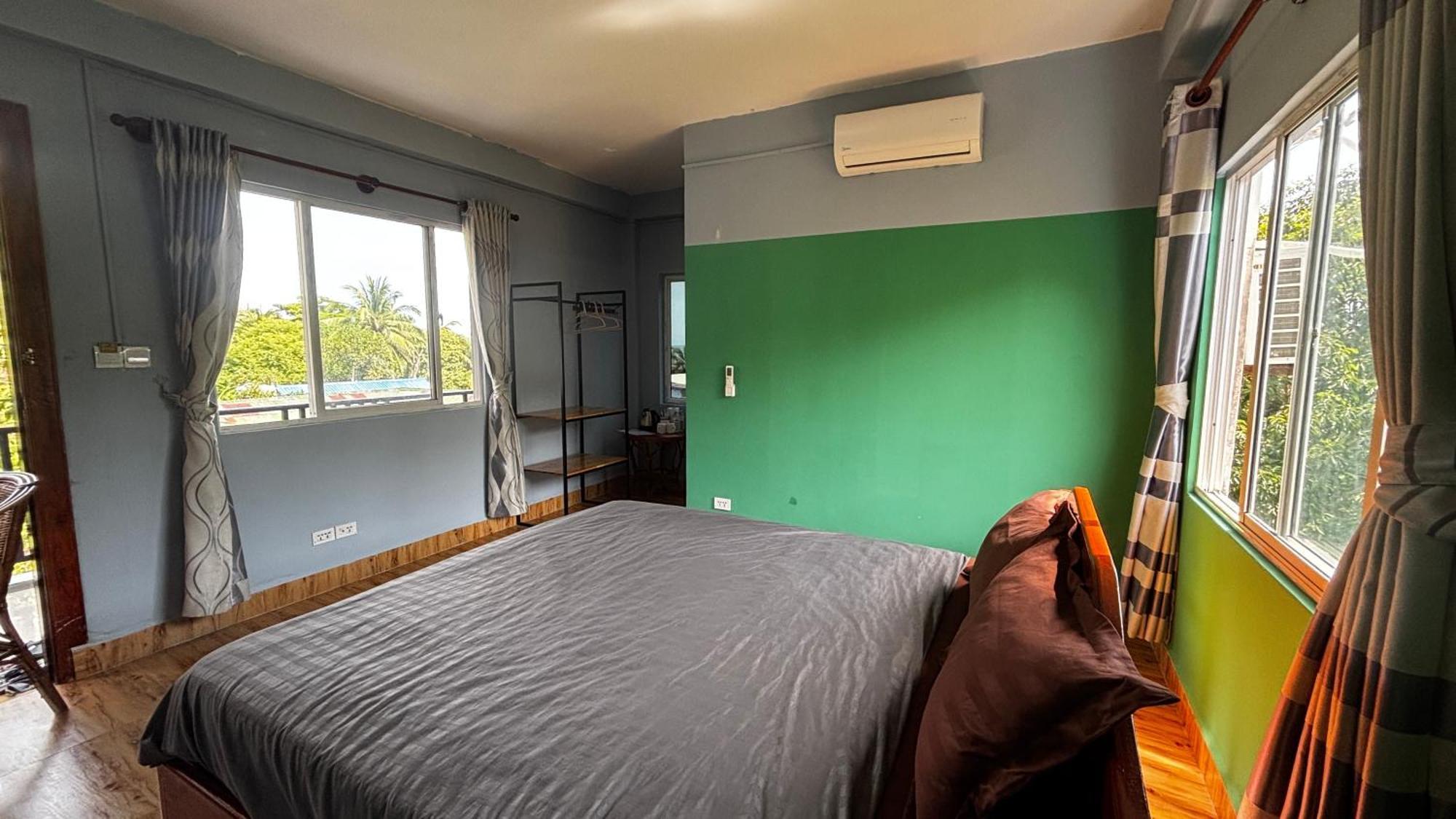 Roomy Guesthouse Kaoh Touch Exterior photo